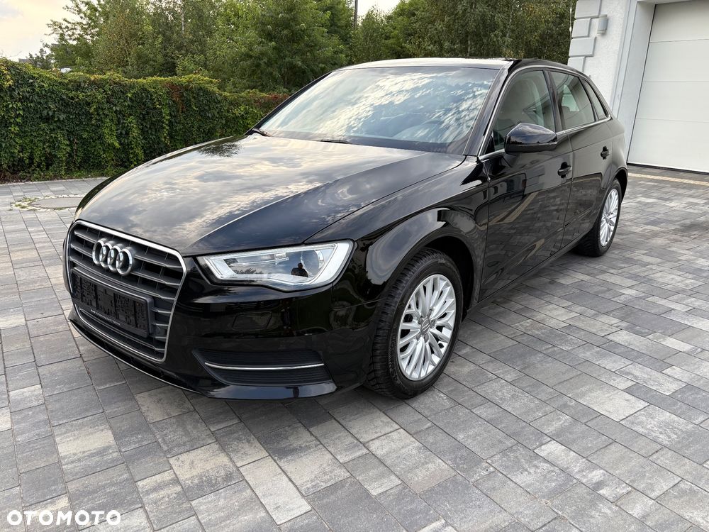 Audi A3 Sportback 1.4 TFSI Ambiente - 1