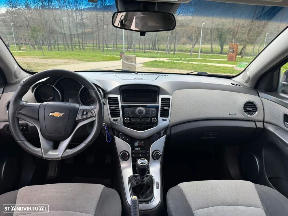 Chevrolet Cruze - 2