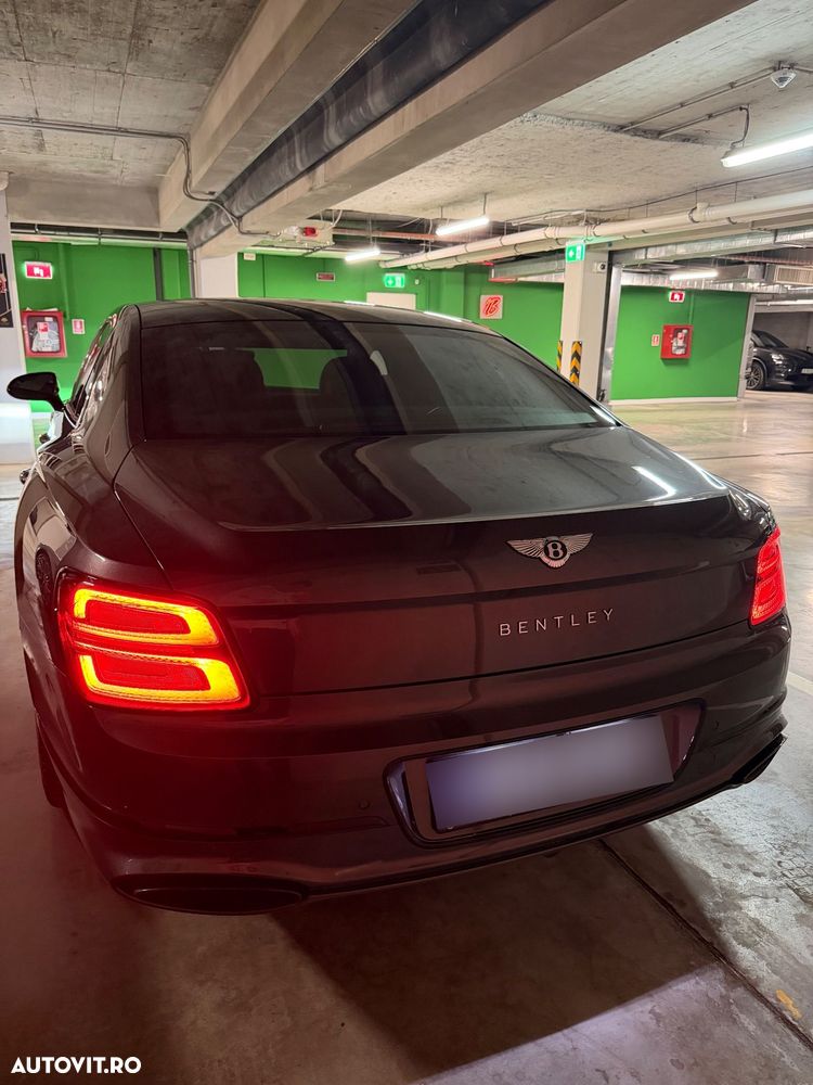 Bentley Flying Spur - 12