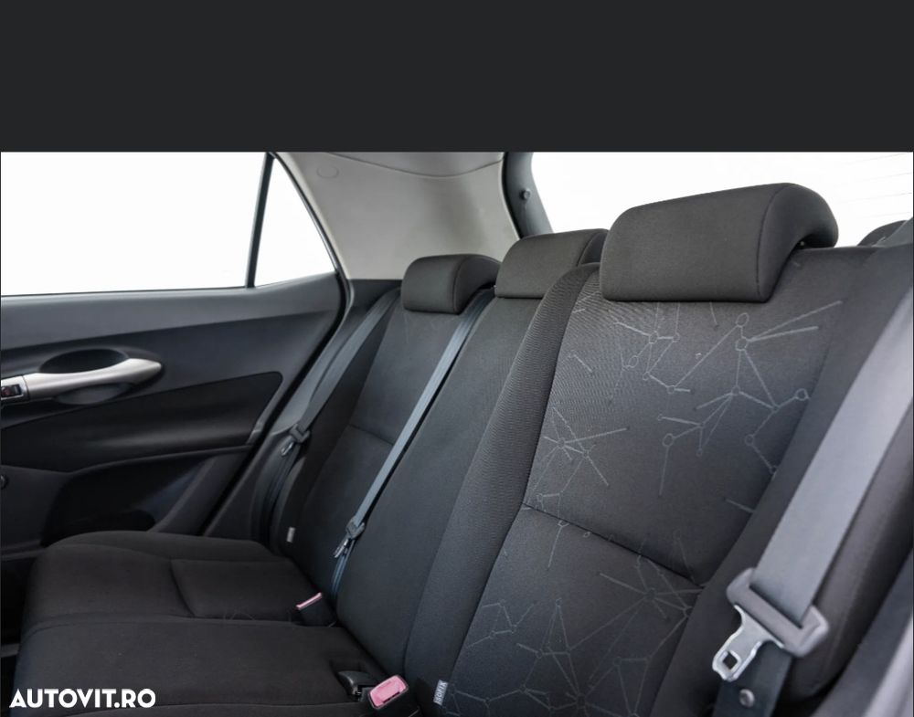 Toyota Auris 1.3 Dual VVT-i Terra - 8