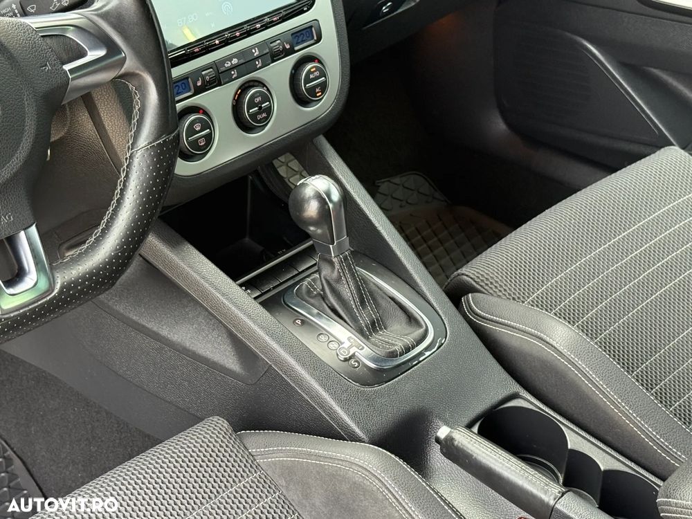 Volkswagen Scirocco 1.4 TSI DSG Team - 16