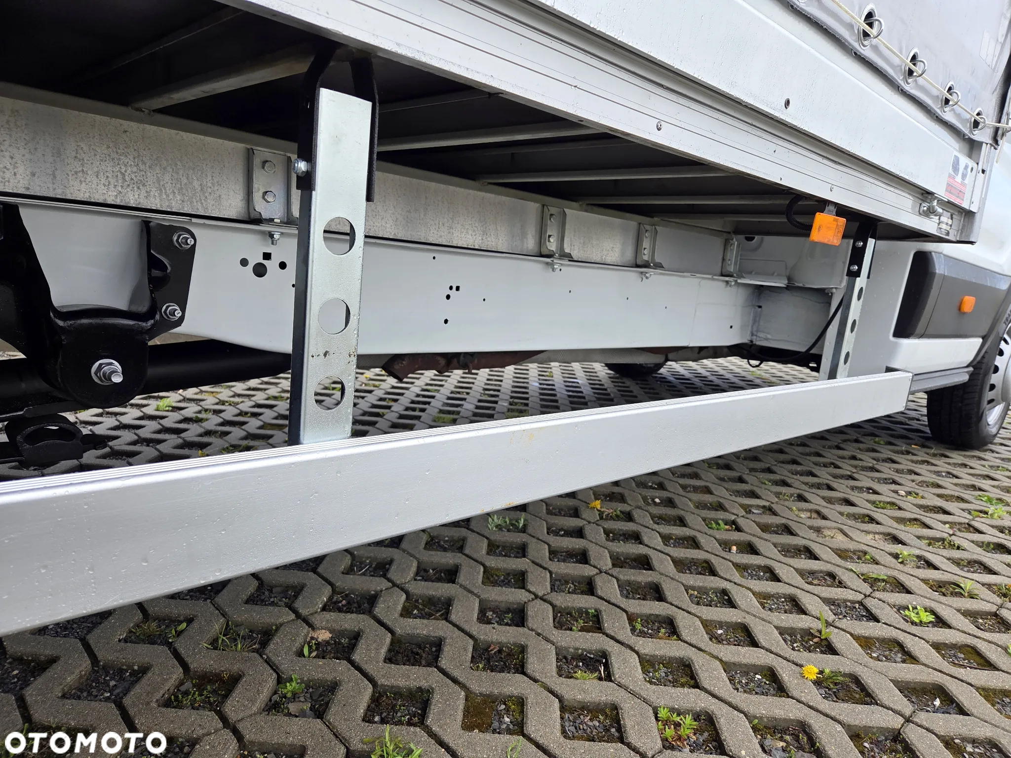 Ford Transit - 23