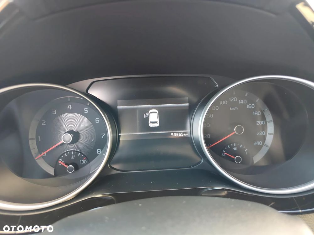 Kia Ceed 1.5 T-GDI Business Line DCT - 14