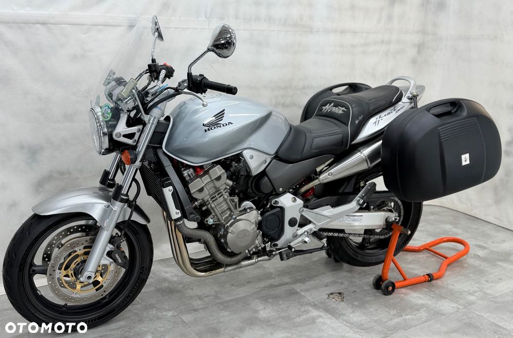 Honda Hornet - 32
