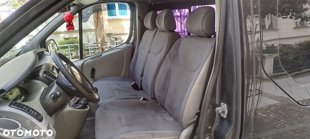 Renault Trafic - 6