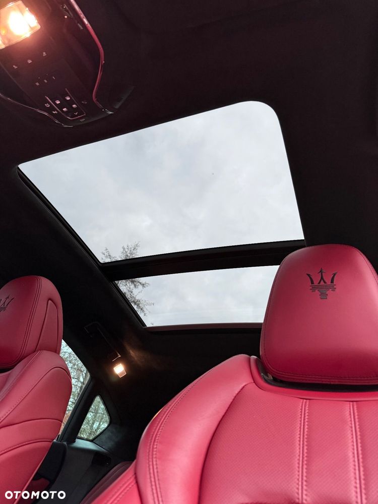 Maserati Levante - 11