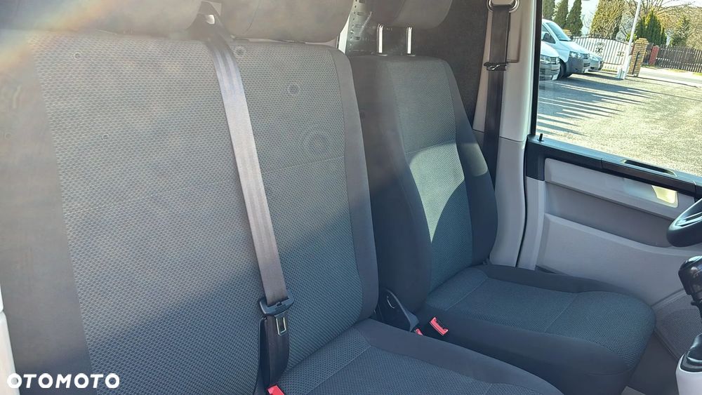 Volkswagen Transporter T6 - 24