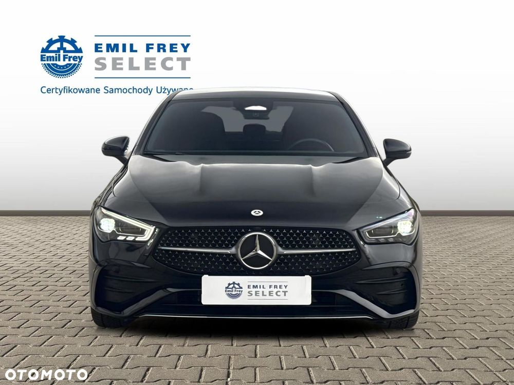 Mercedes-Benz CLA - 9