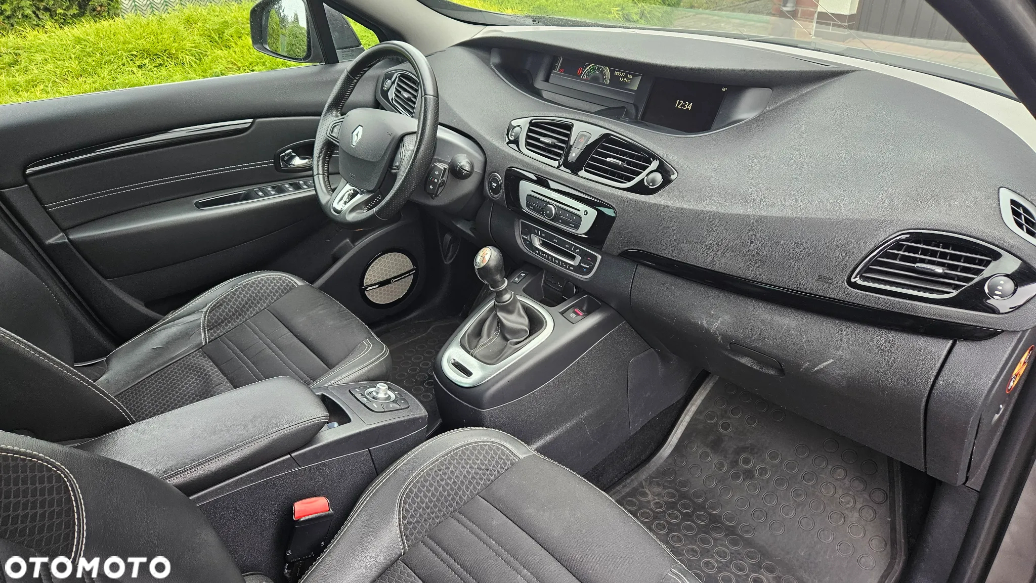 Renault Scenic 1.2 TCe Energy Bose - 9