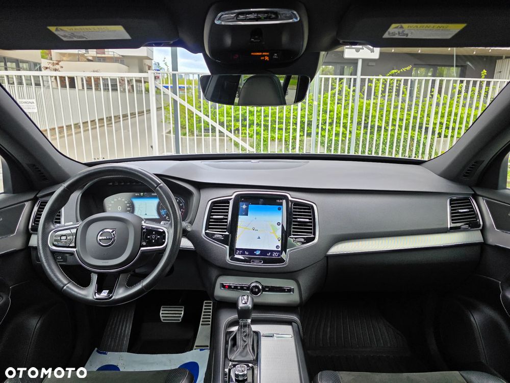 Volvo XC 90 T6 AWD Geartronic RDesign - 10