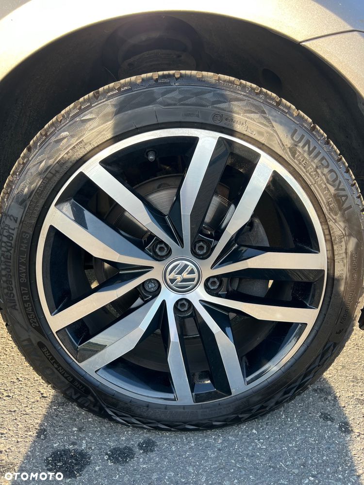 Volkswagen Golf VII 2.0 TDI BMT Highline DSG - 10