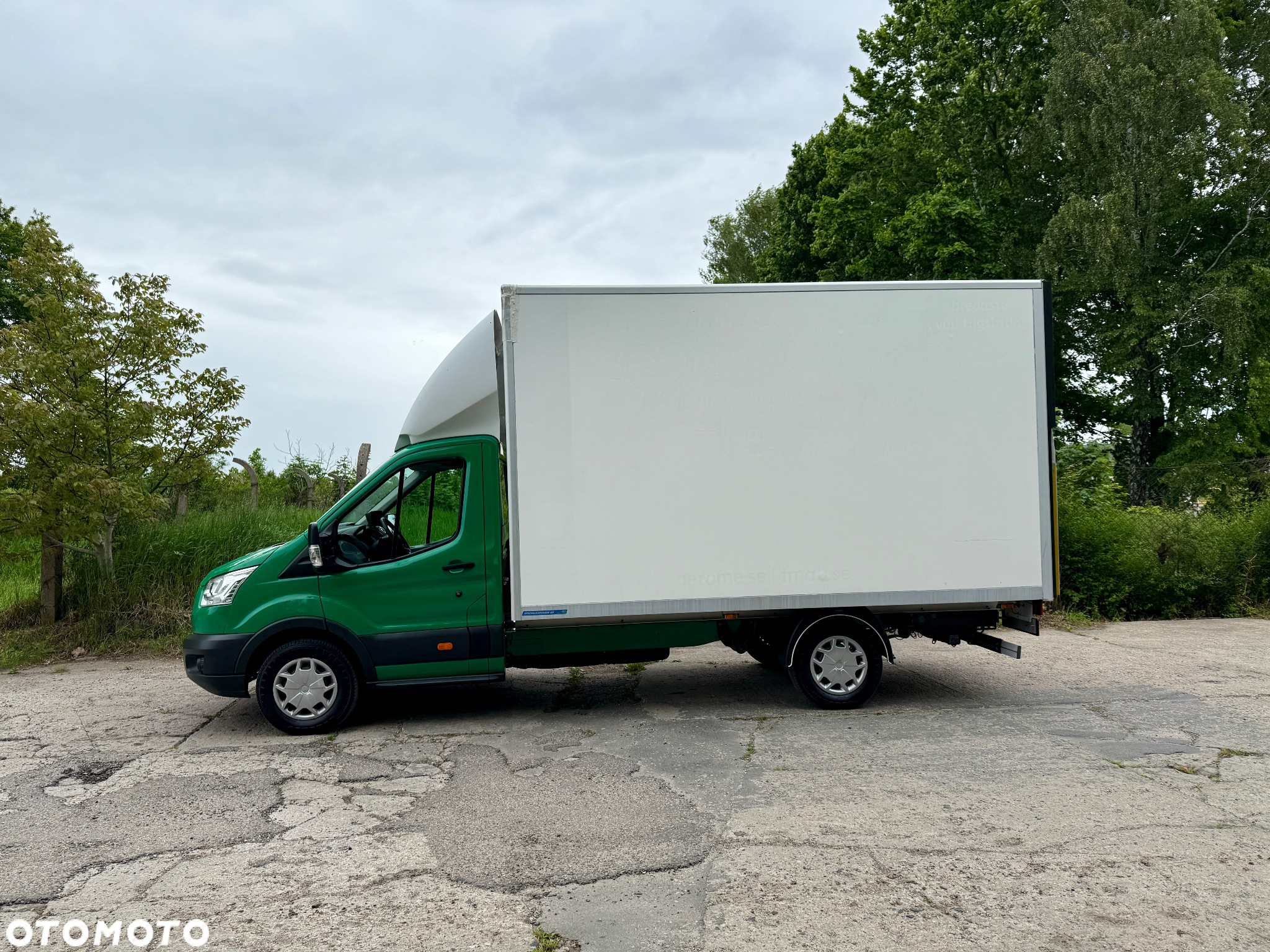 Ford Transit 350 - 4