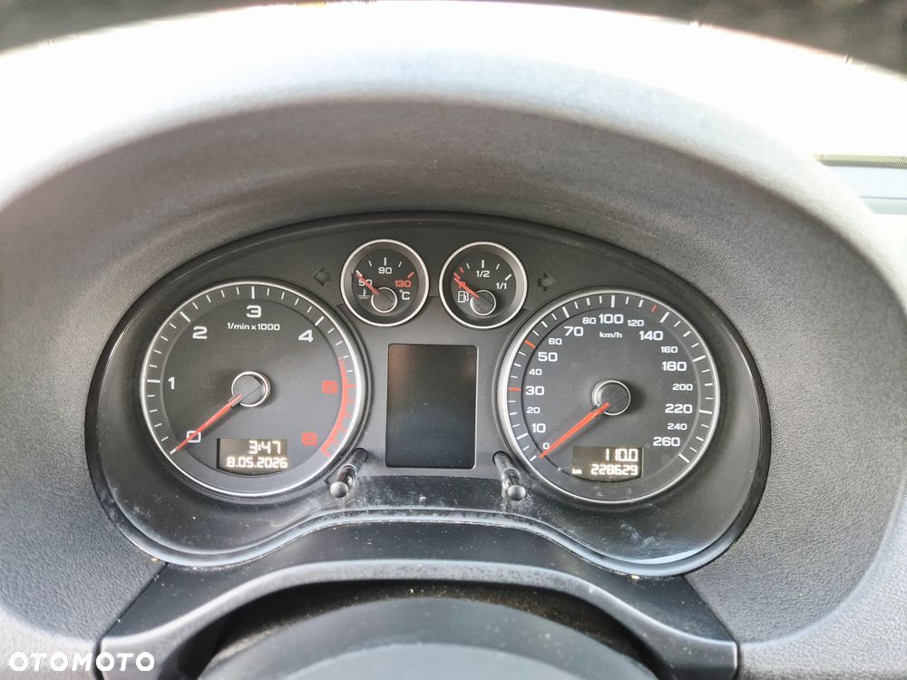 Audi A3 3-drzwiowe 2.0 TDI DPF S line Sportpaket - 18