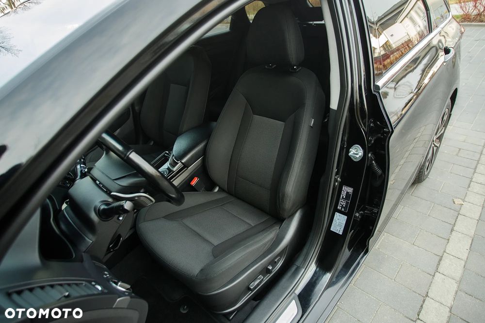 Hyundai i40 1.7 CRDi BlueDrive Premium DCT - 18