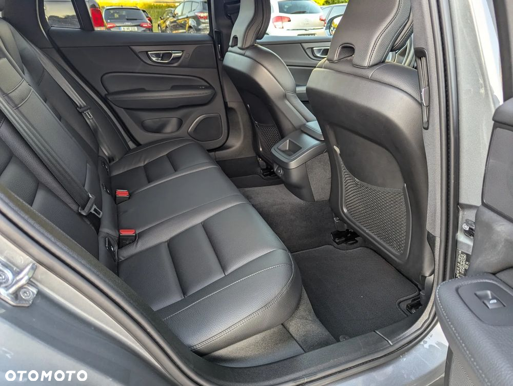 Volvo V60 B4 D Geartronic Inscription - 16