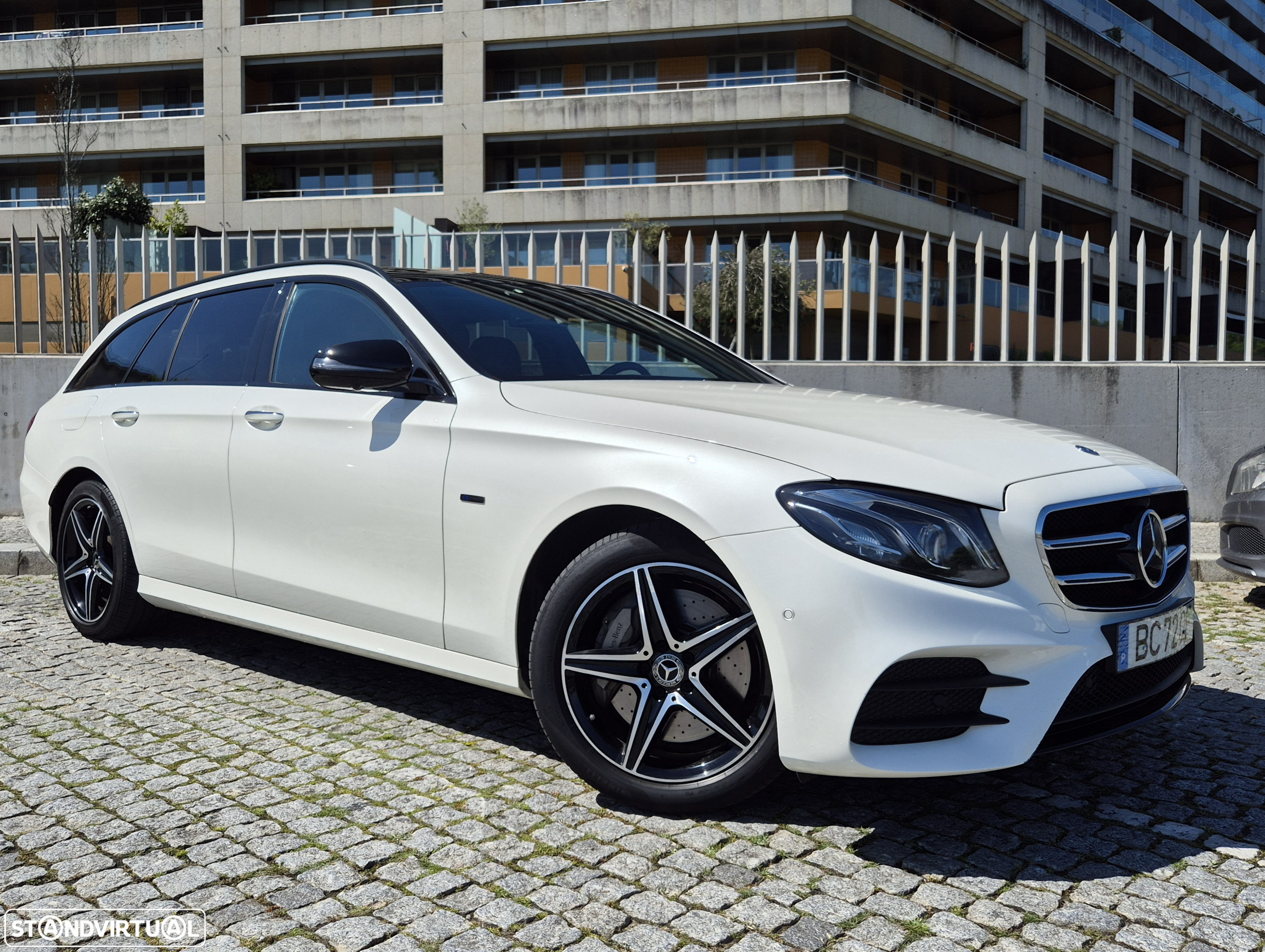 Mercedes-Benz E 300 de AMG Line - 3
