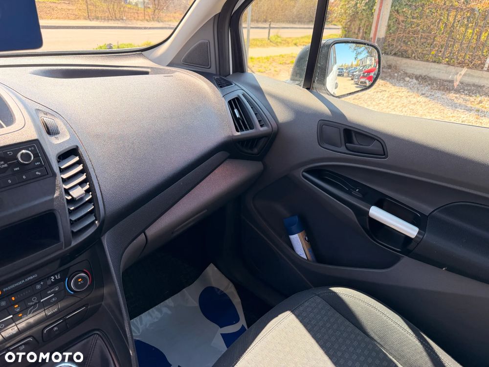 Ford Tourneo Connect 1.5 EcoBlue Active - 25