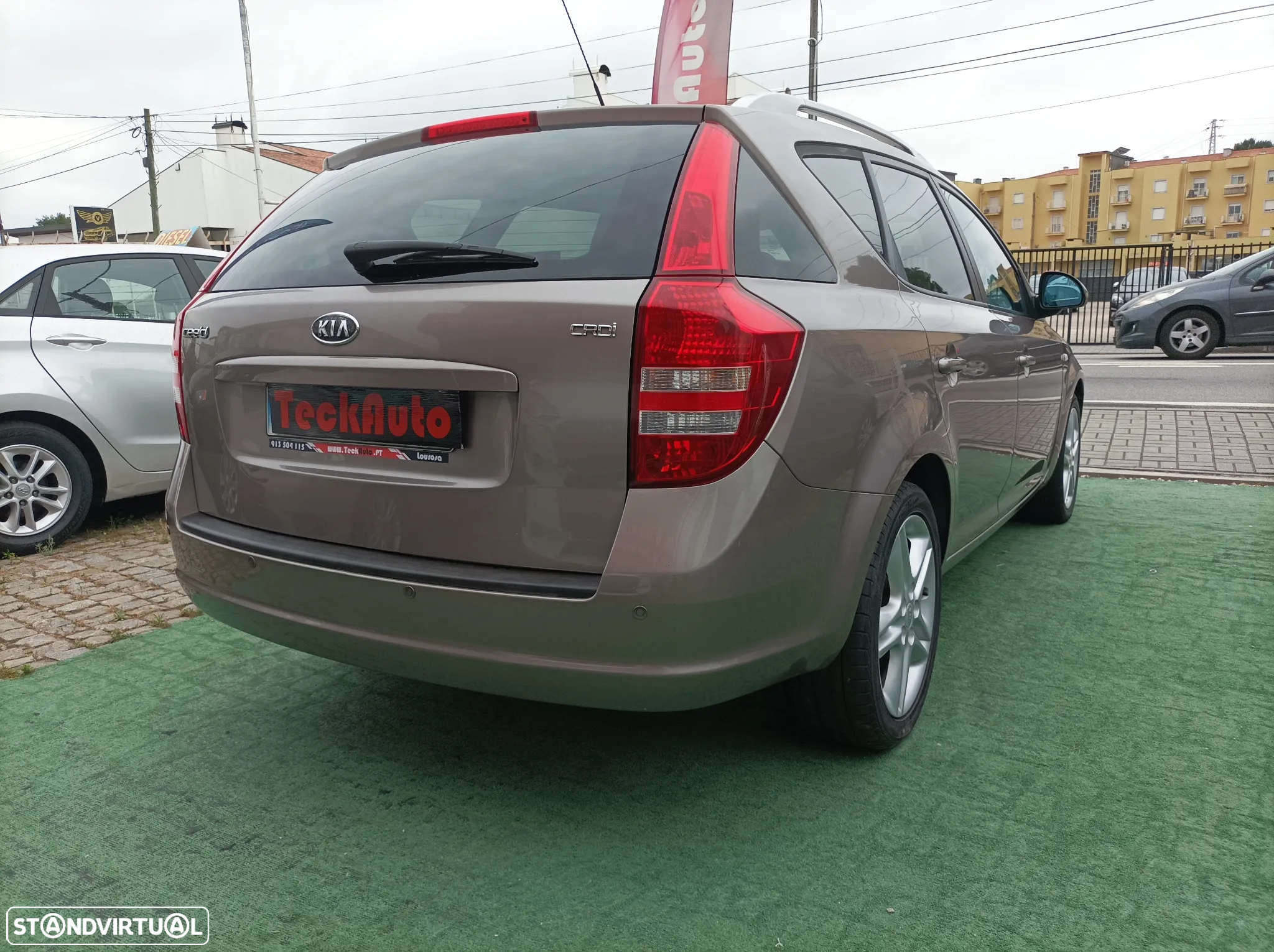 Kia Ceed SW 1.6 CRDi LX - 9