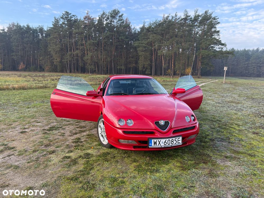 Alfa Romeo GTV - 15
