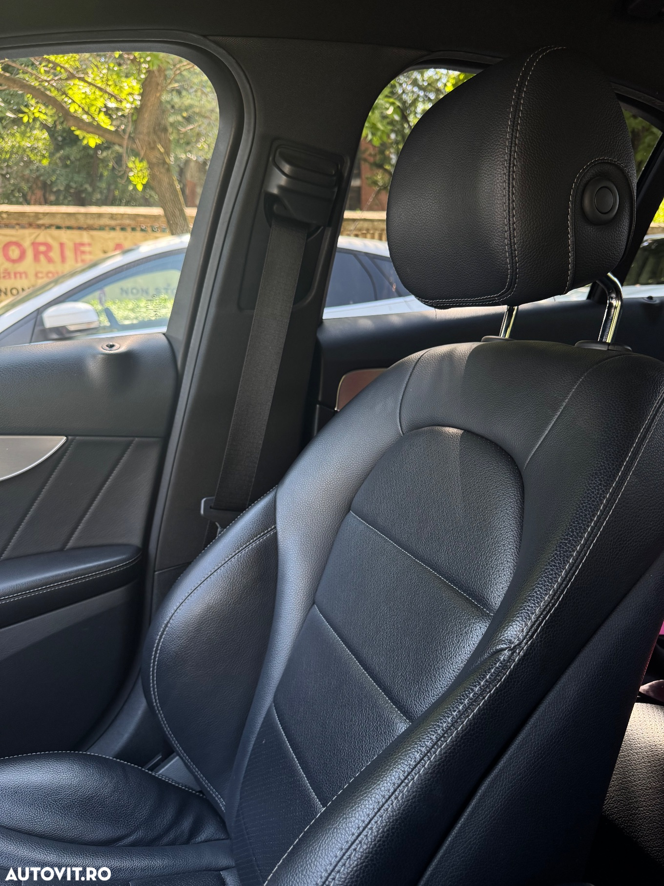 Mercedes-Benz C 200 4MATIC Aut. - 11