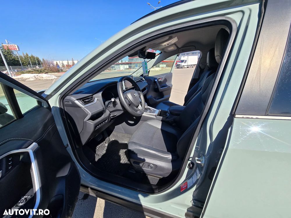 Toyota RAV4 - 14