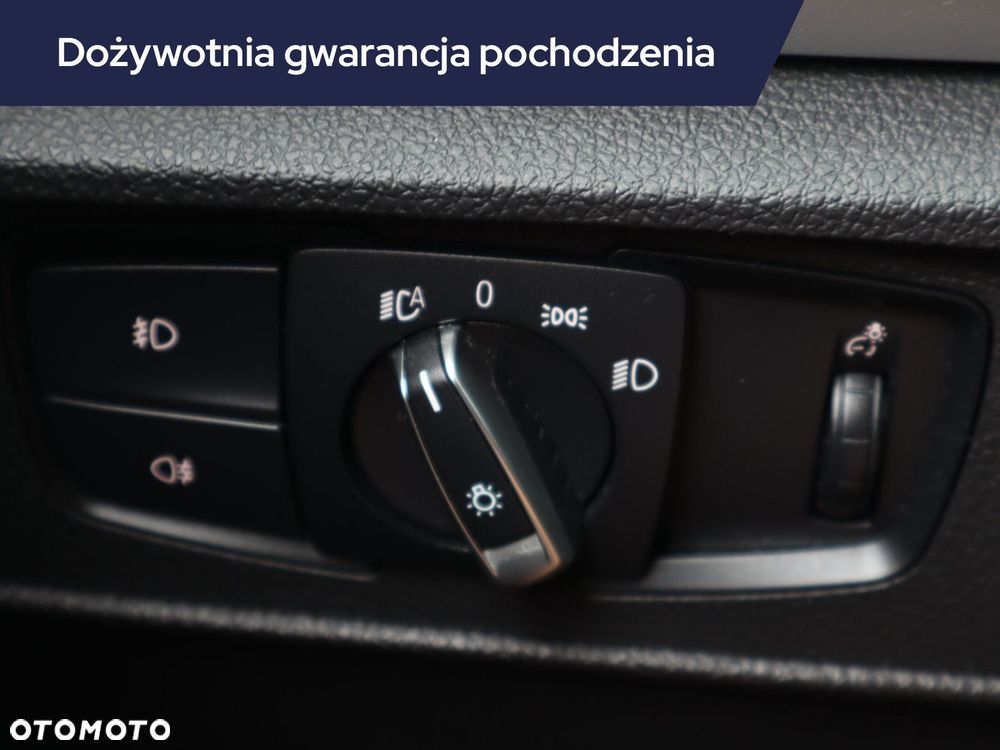 BMW Seria 1 - 17