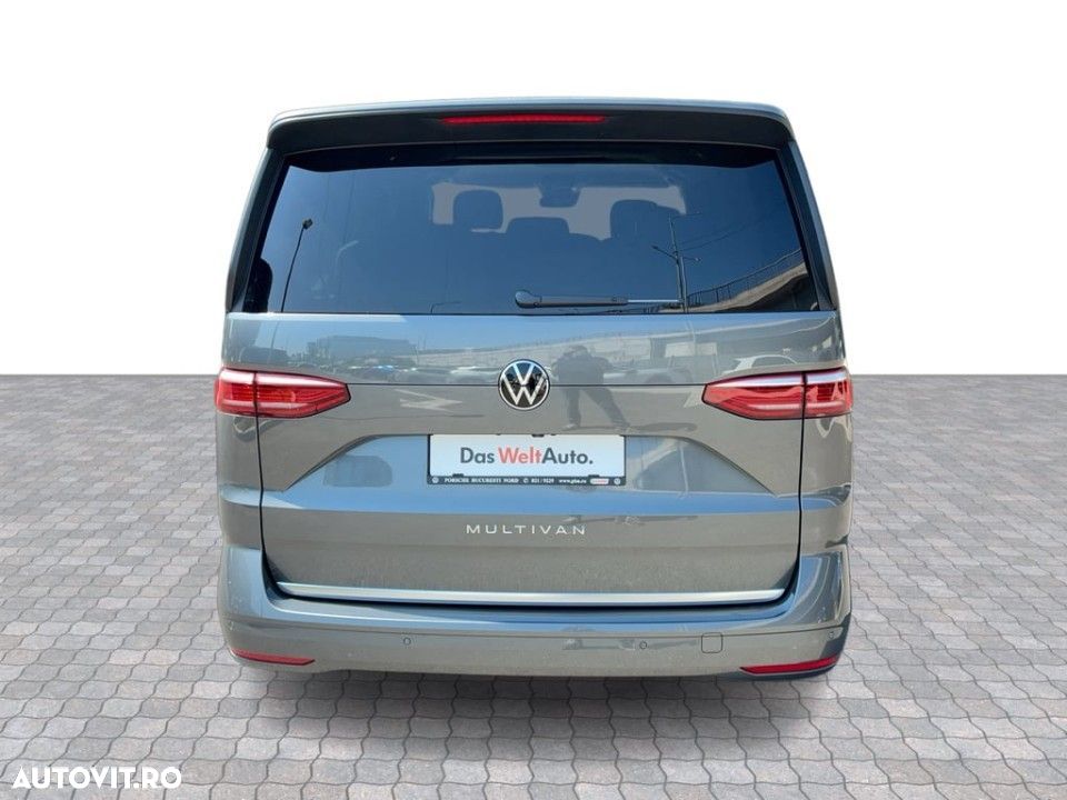 Volkswagen Multivan - 26