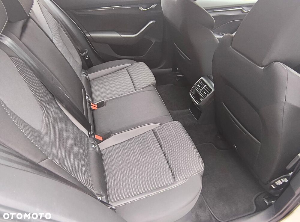 Skoda Octavia 1.4 TSI Plug-In Hybrid Ambition DSG - 16