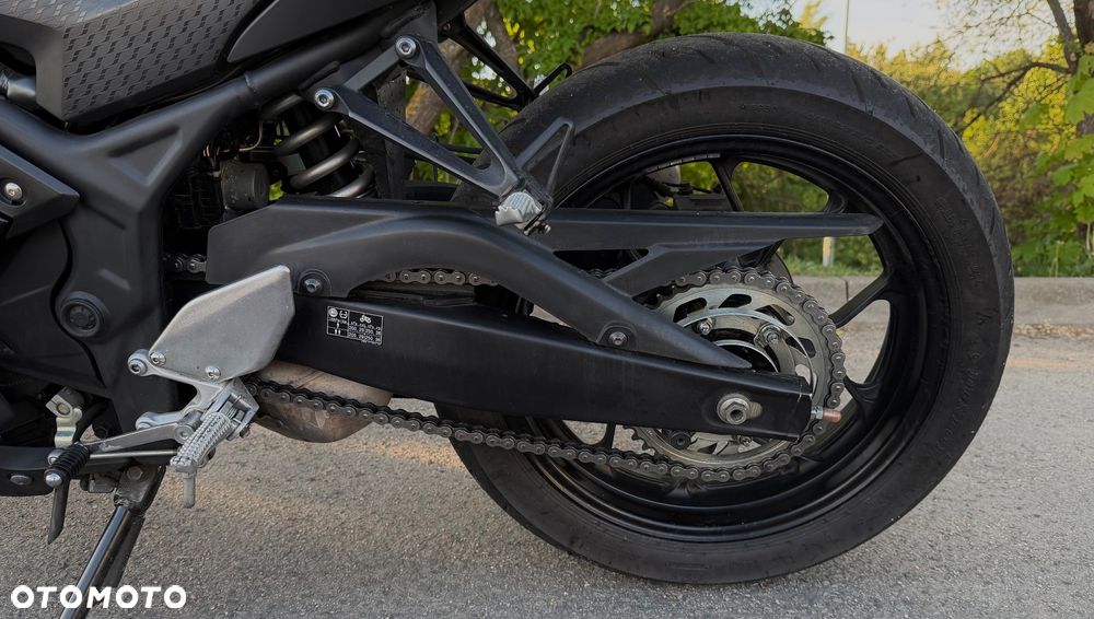 Yamaha R3 - 8