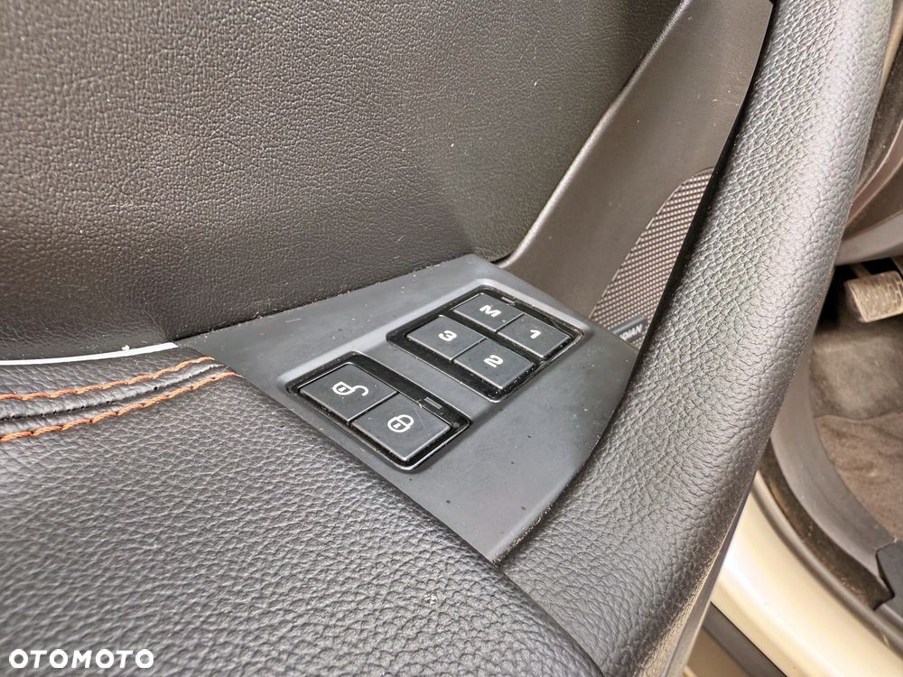 Jaguar F-Pace 2.0 i4P AWD Prestige - 23