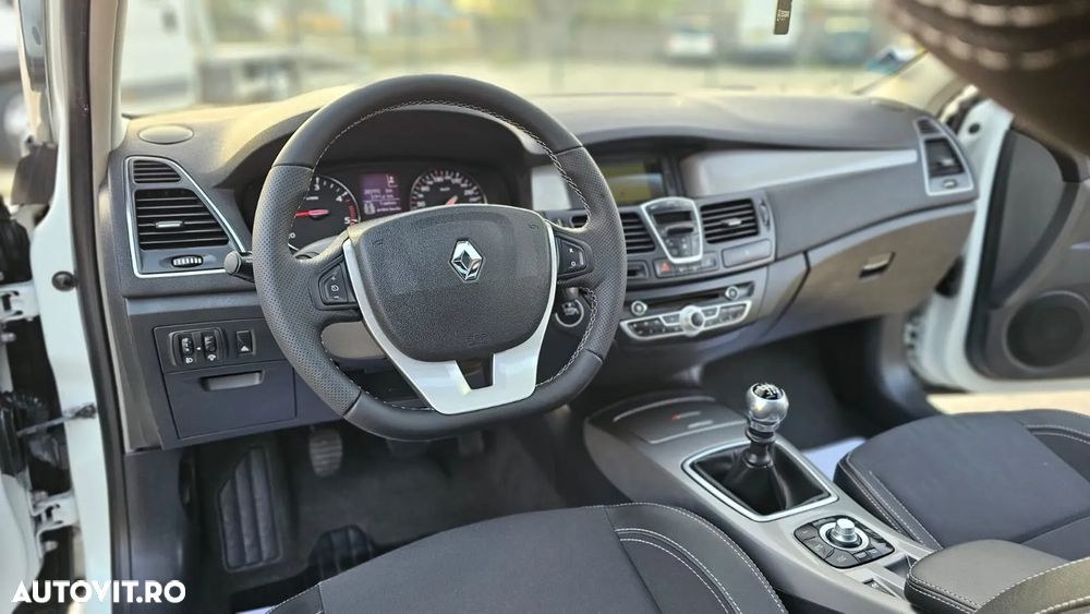 Renault Laguna - 11