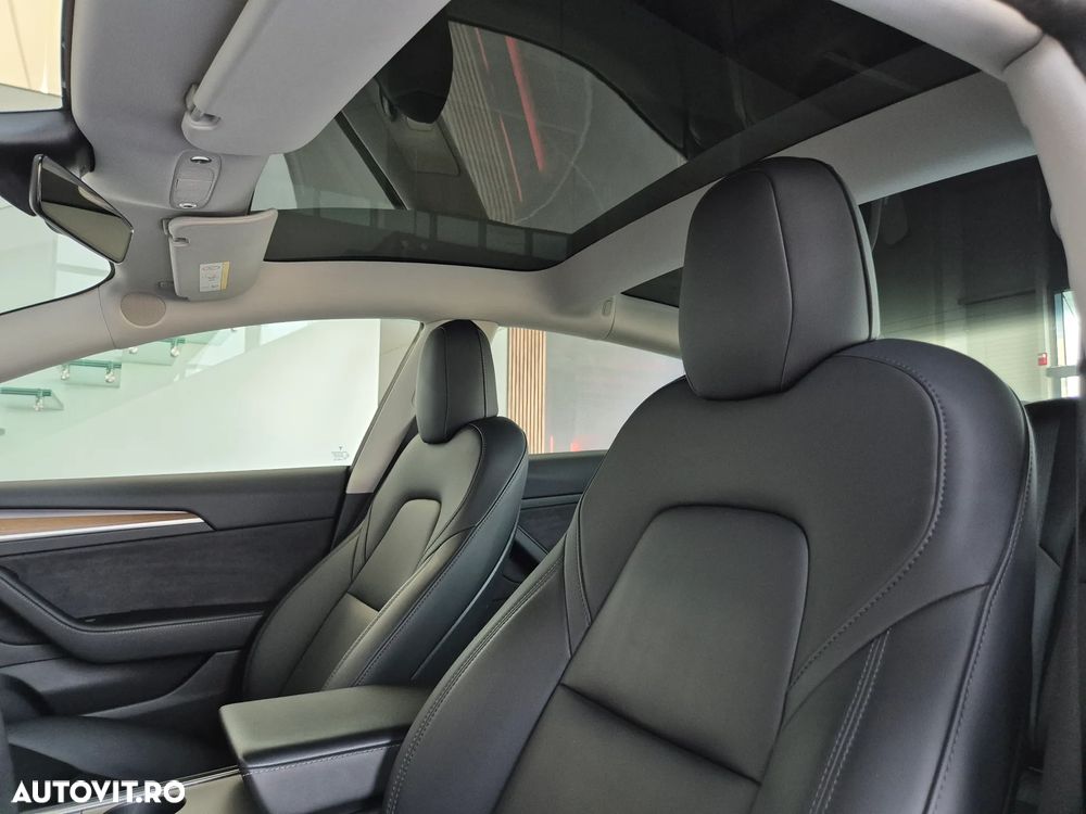 Tesla Model 3 Standard Reichweite Plus Hinterradantrieb - 14