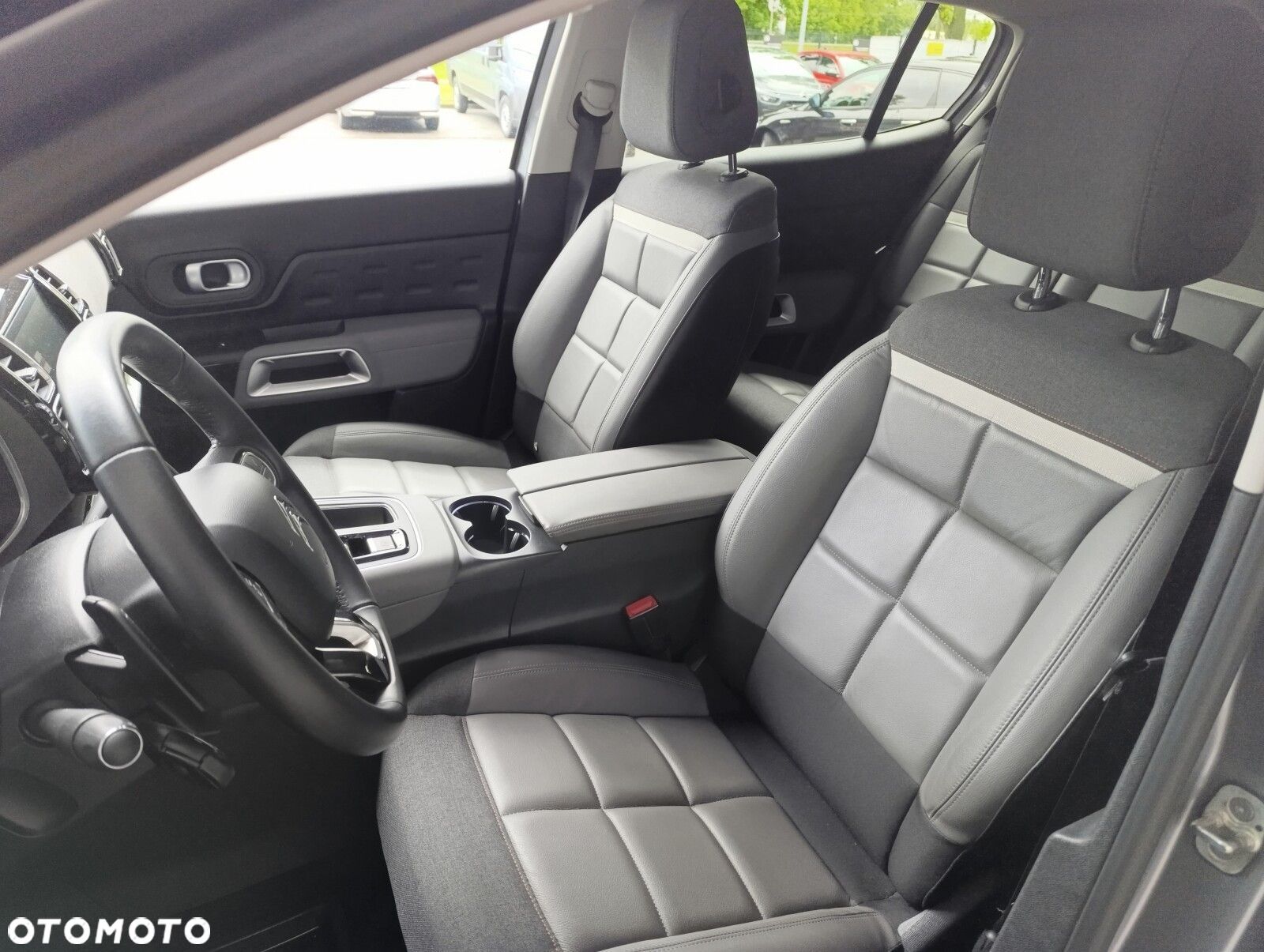 Citroën C5 Aircross 1.6 PHEV Shine EAT8 - 22