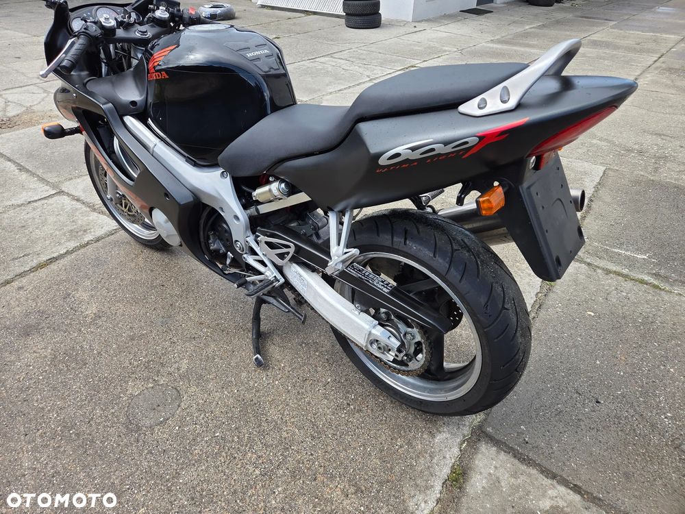 Honda CBR - 9