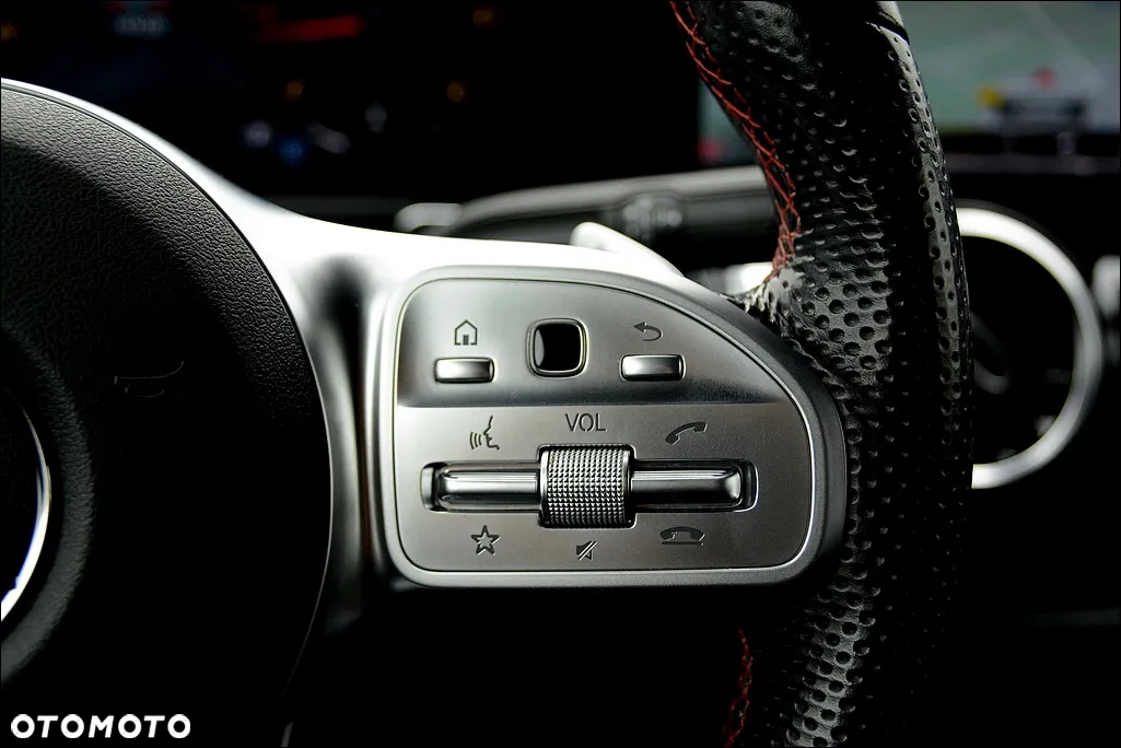 Mercedes-Benz GLB 220 d 8G-DCT AMG Line - 27