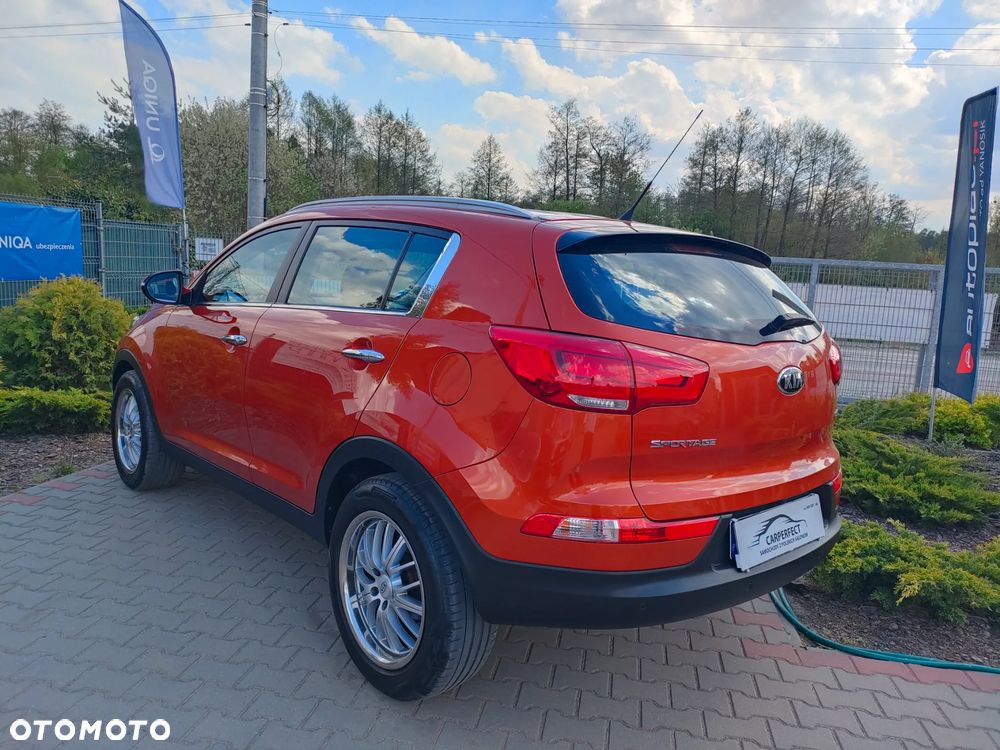 Kia Sportage 2.0 CRDI 2WD Spirit - 11