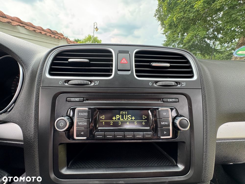 Volkswagen Golf - 15