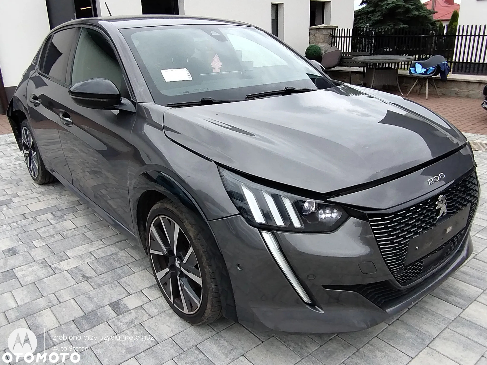 Peugeot 208 PureTech 100 EAT8 GT Pack - 6