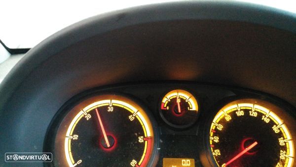 Para Peças Opel Corsa D (S07) - 4
