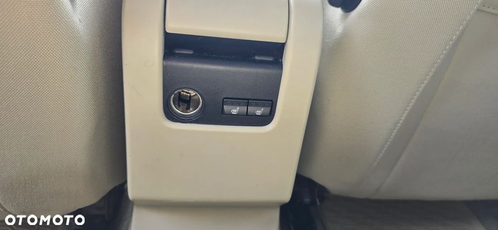 Volvo XC 60 - 6