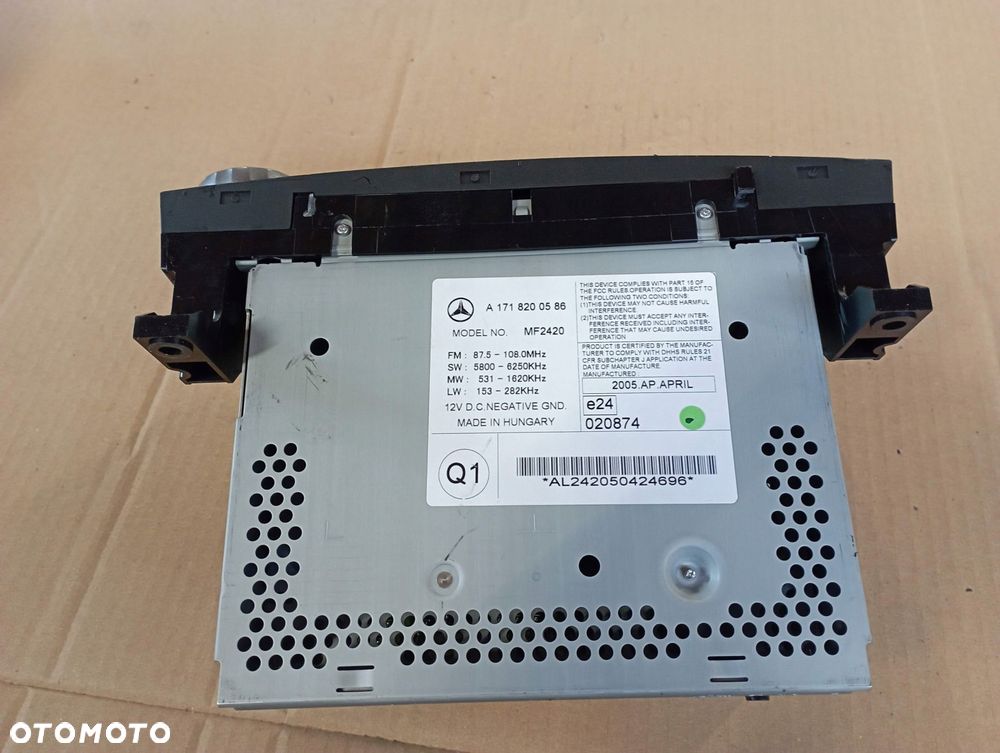 MERCEDES SLK II W171 R171 AMG RADIO EKRAN A1718200586 - 6