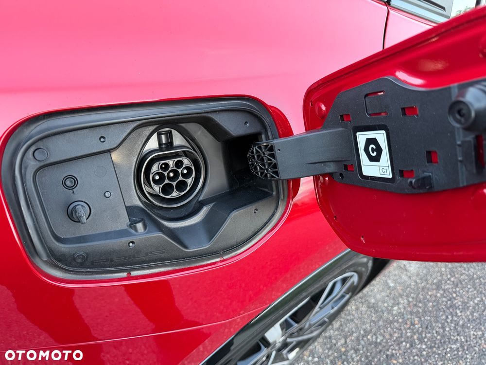 Toyota Prius 2.0 Hybrid Prestige - 11