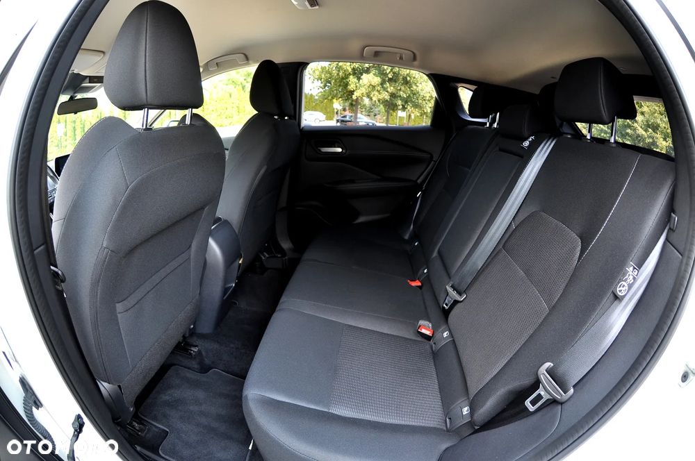 Nissan Qashqai 1.3 DIG-T N-Connecta DCT - 23