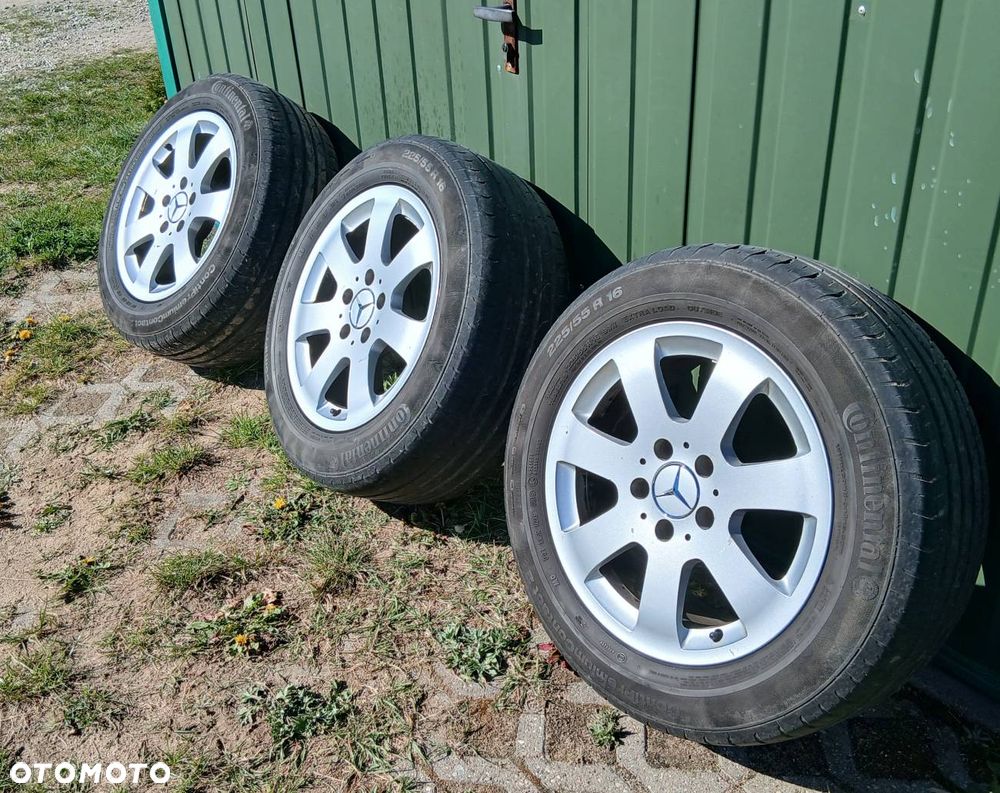 Mercedes-Benz Klasa E 200 Kompressor Automatik Classic - 29