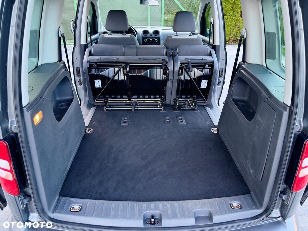 Volkswagen Caddy Comfortline - 26
