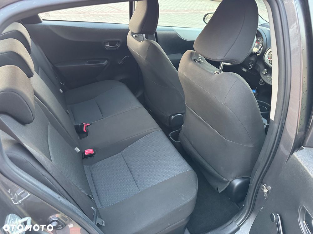 Toyota Yaris - 22