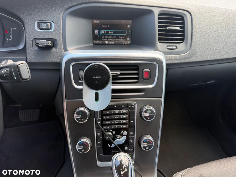Volvo S60 D4 Drive-E Momentum - 16