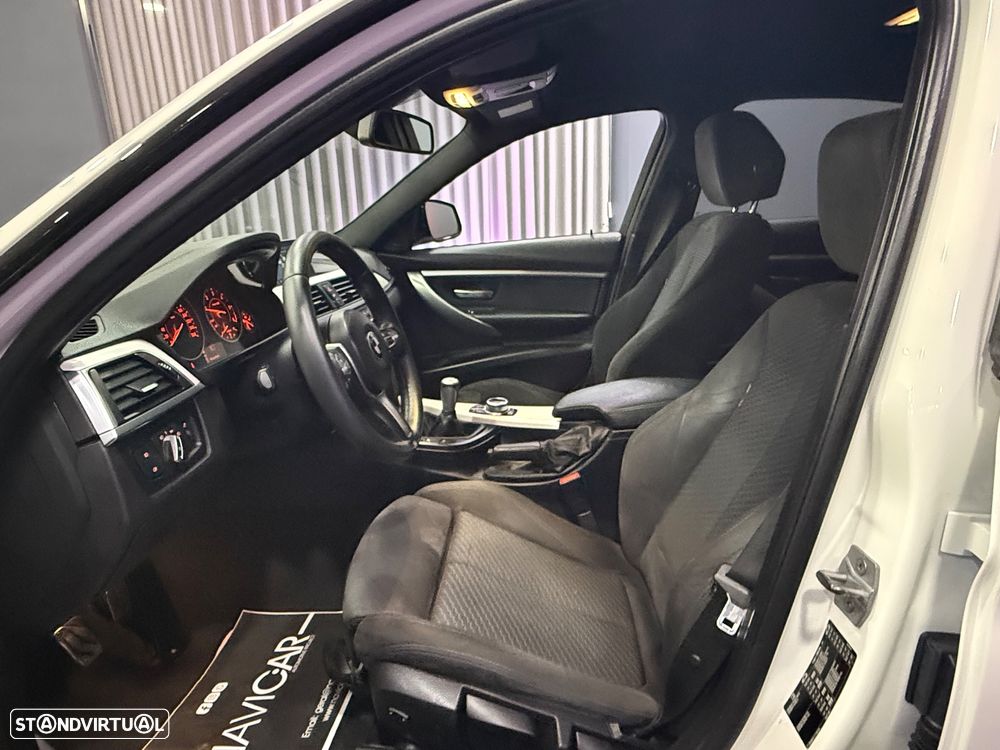 BMW 316 d Pack M - 21