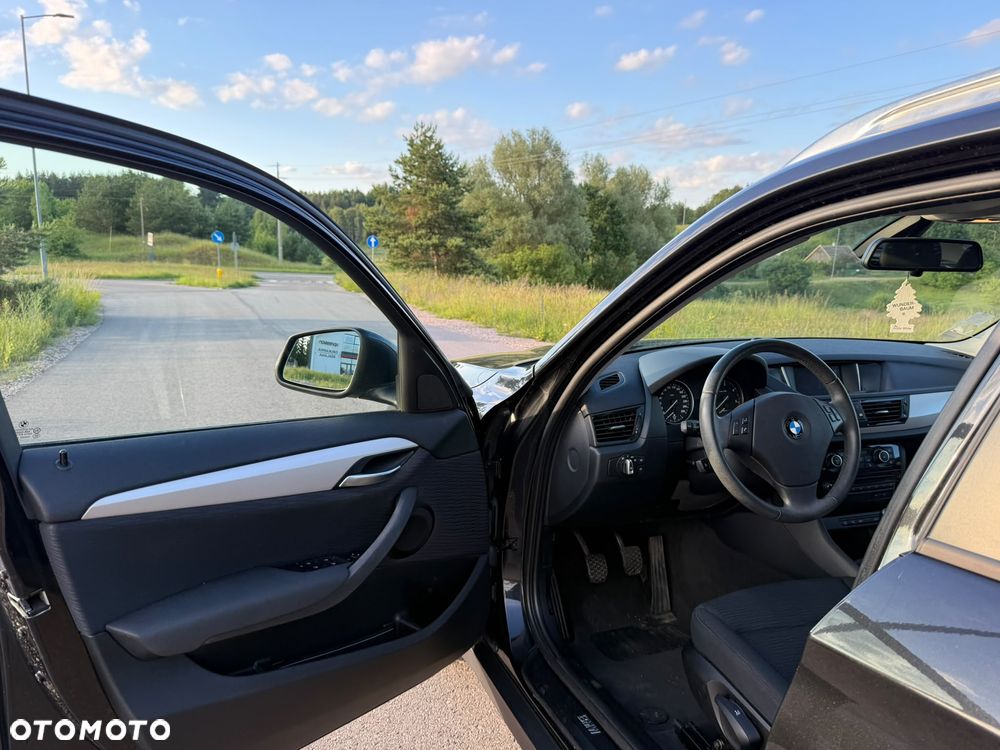 BMW X1 sDrive18d - 13