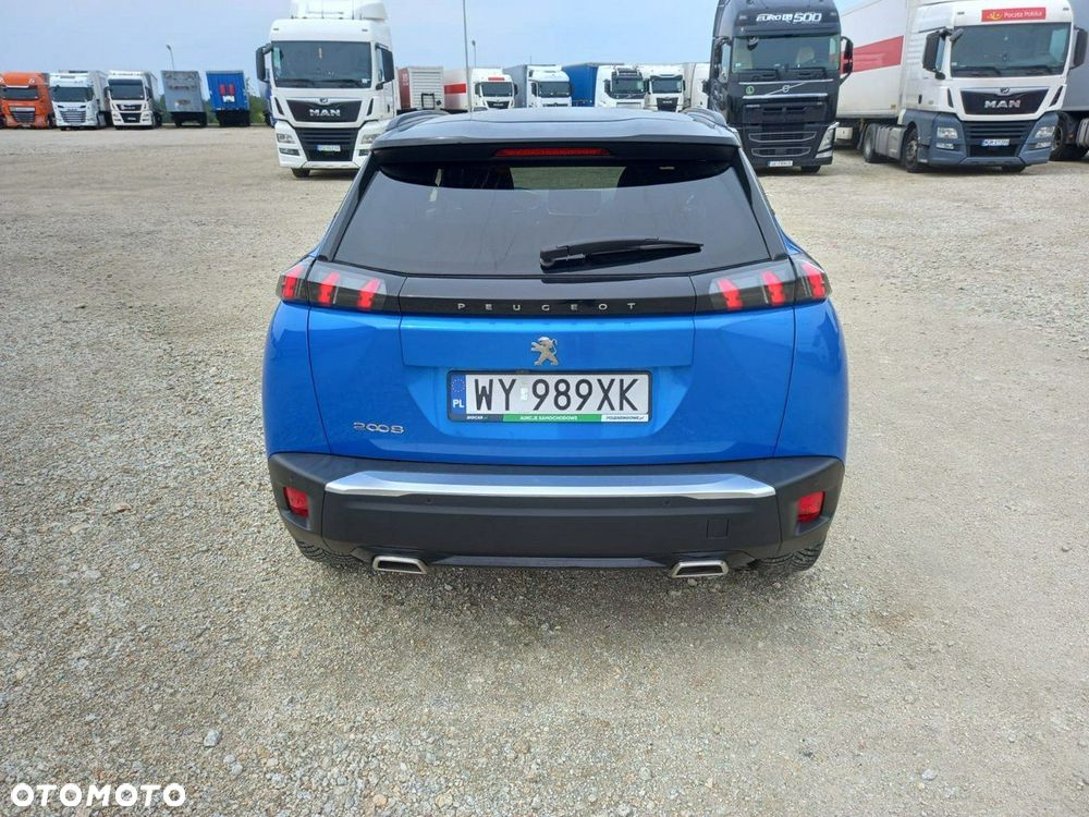 Peugeot 2008 - 4